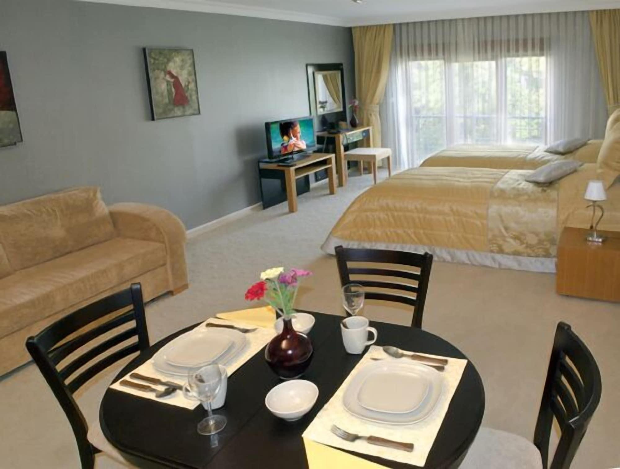The Bosphorus House Aparthotel อิสตันบูล ภายนอก รูปภาพ