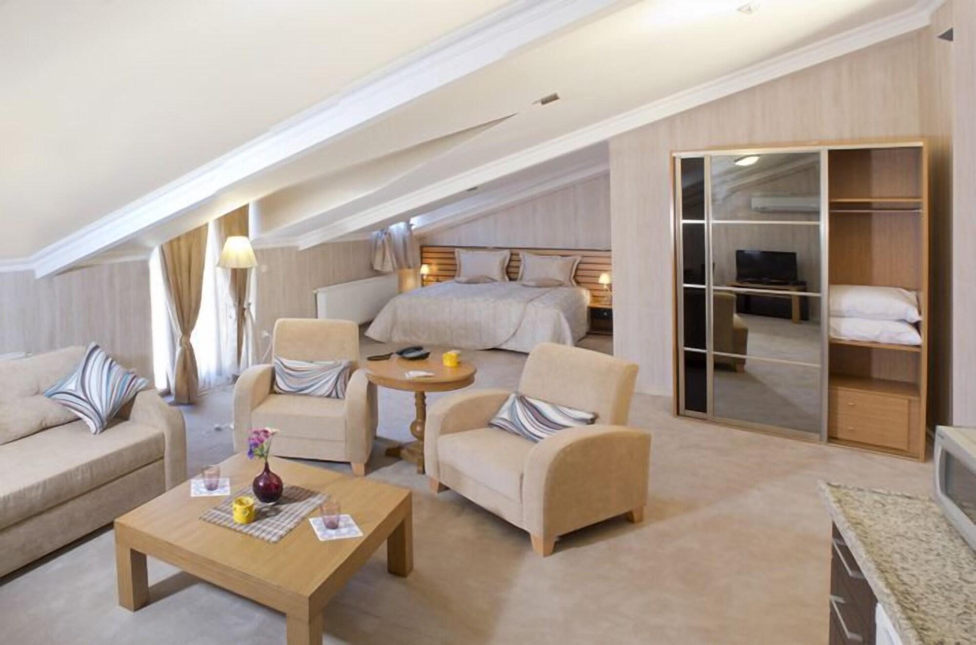 The Bosphorus House Aparthotel อิสตันบูล ภายนอก รูปภาพ