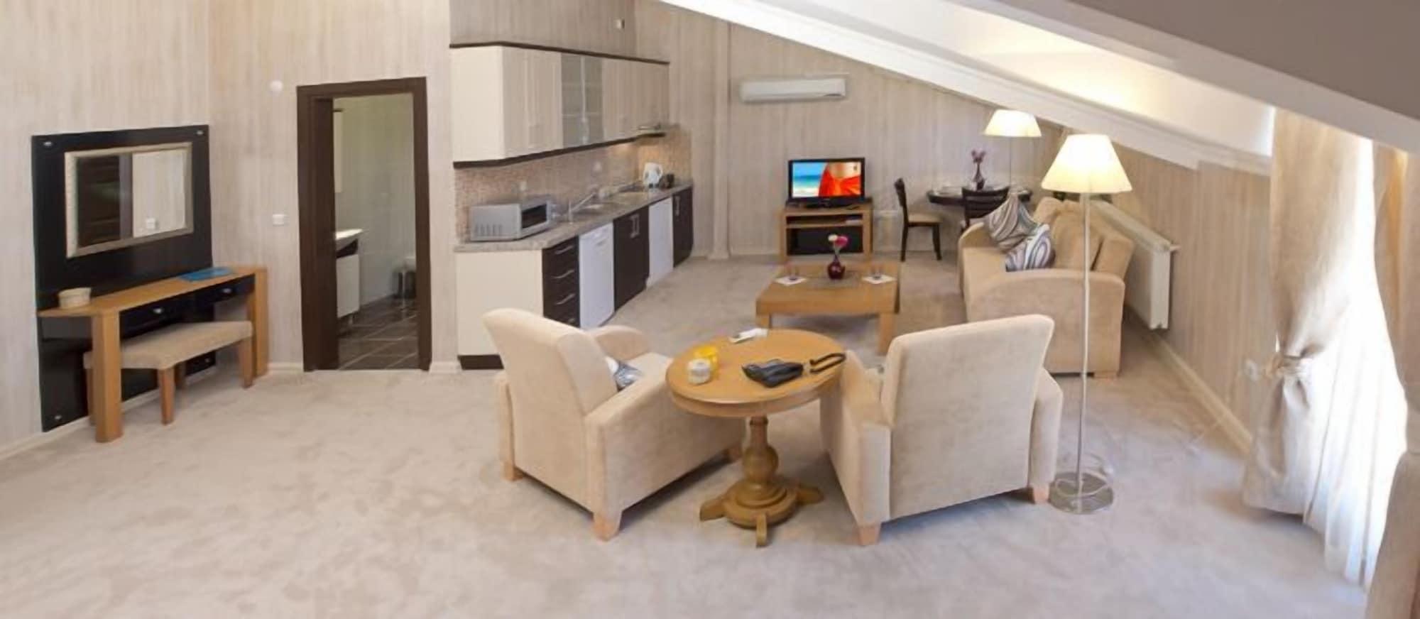 The Bosphorus House Aparthotel อิสตันบูล ภายนอก รูปภาพ