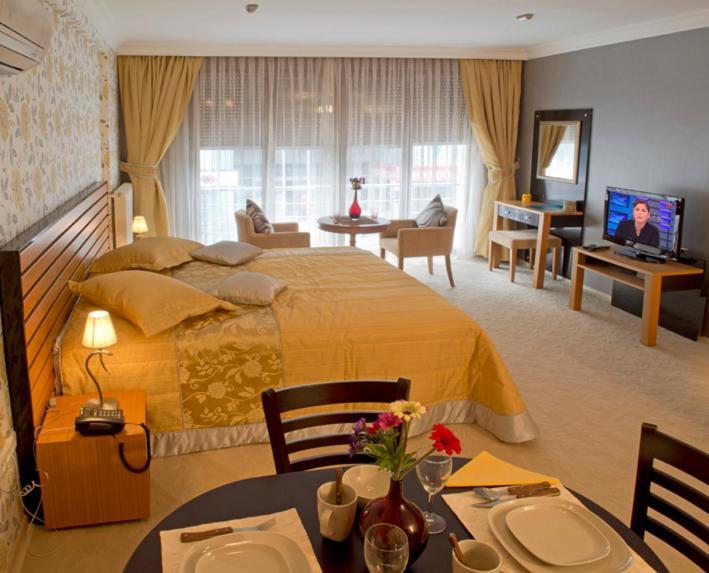 The Bosphorus House Aparthotel อิสตันบูล ภายนอก รูปภาพ