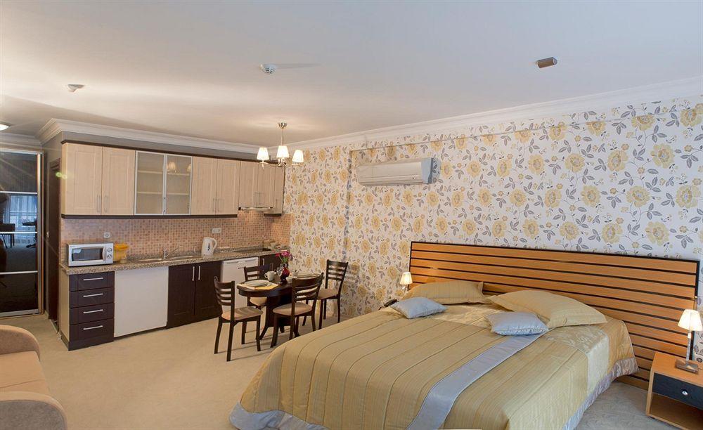 The Bosphorus House Aparthotel อิสตันบูล ภายนอก รูปภาพ